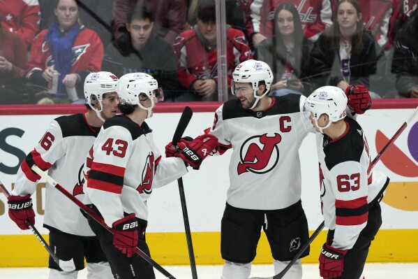 Devils sales hockey score